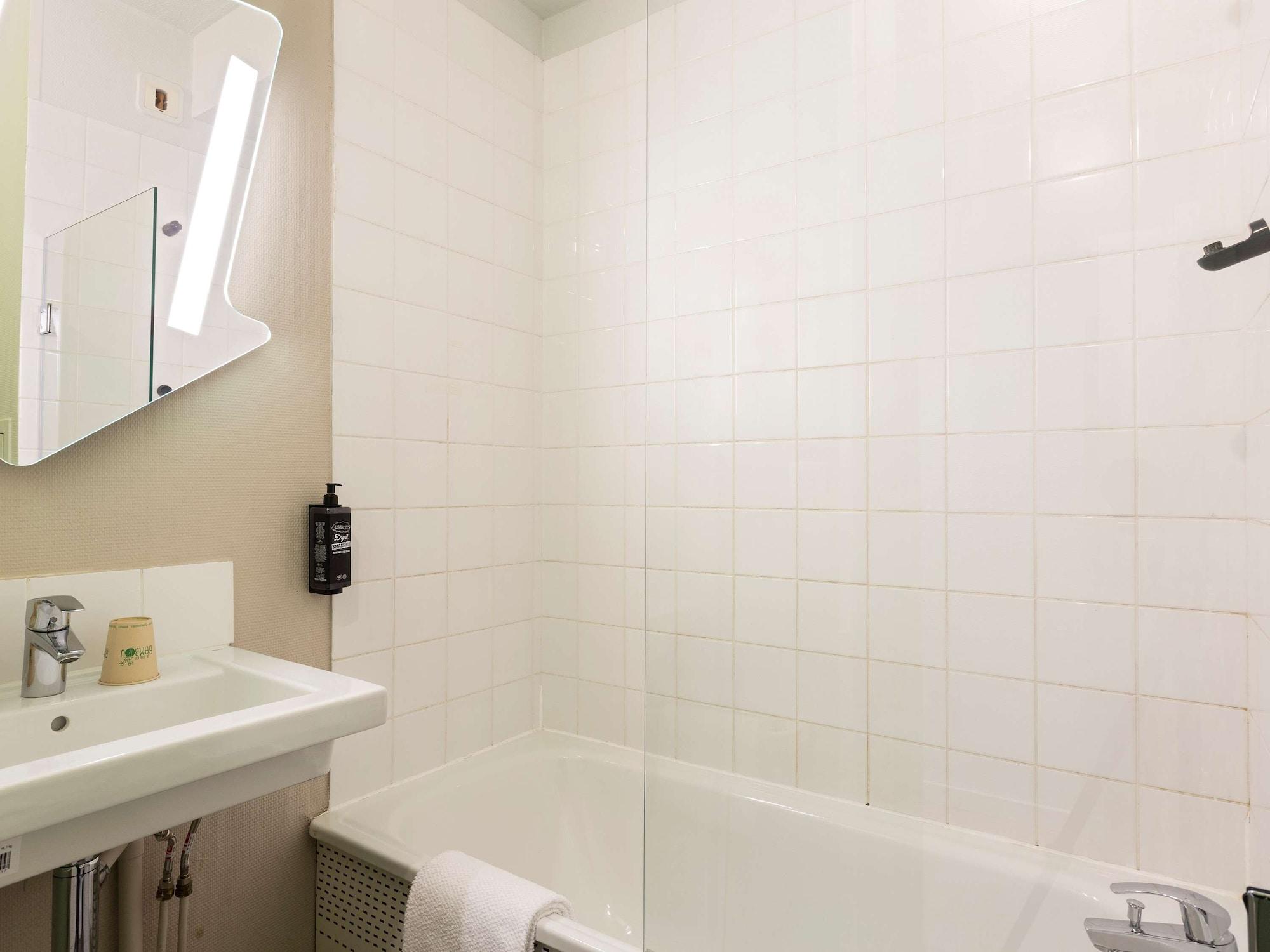 Ibis Budget Bourgoin Jallieu Centre Kültér fotó
